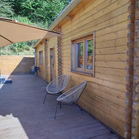 Le Jacuzzi Et Detente 4 Etoiles *