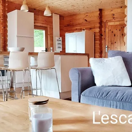 Le Jacuzzi Et Detente 4 Etoiles 바네르드비고르