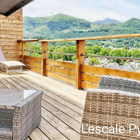 Le Jacuzzi Et Detente 4 Etoiles 아파트 바네르드비고르